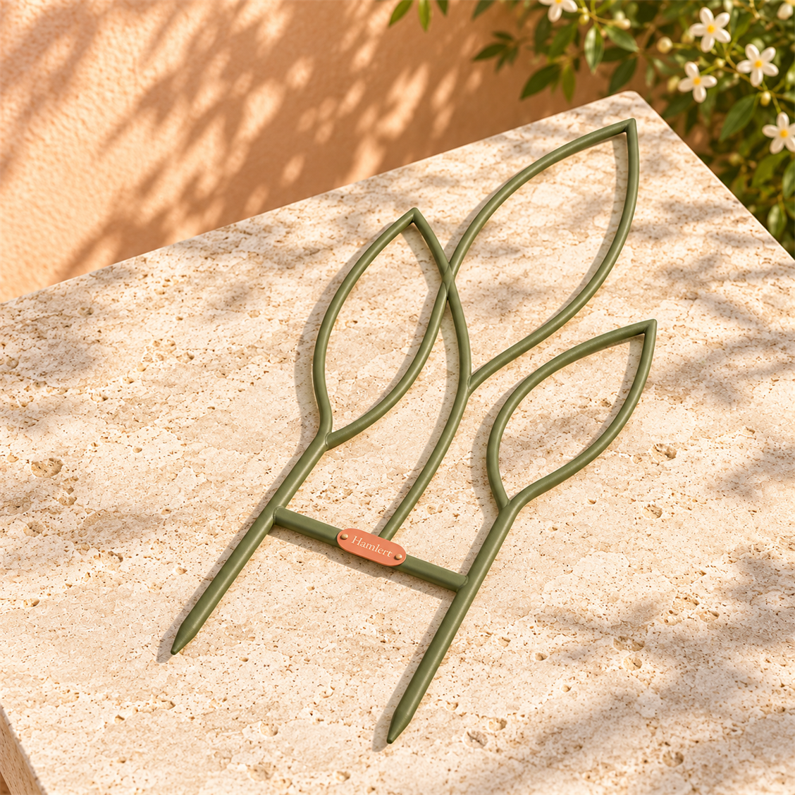 Hamlert Sculptural Wave Plant Trellis